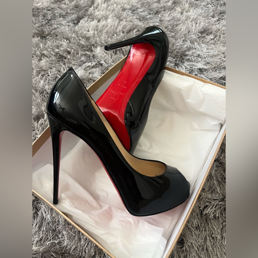 Christian Louboutin Pumps